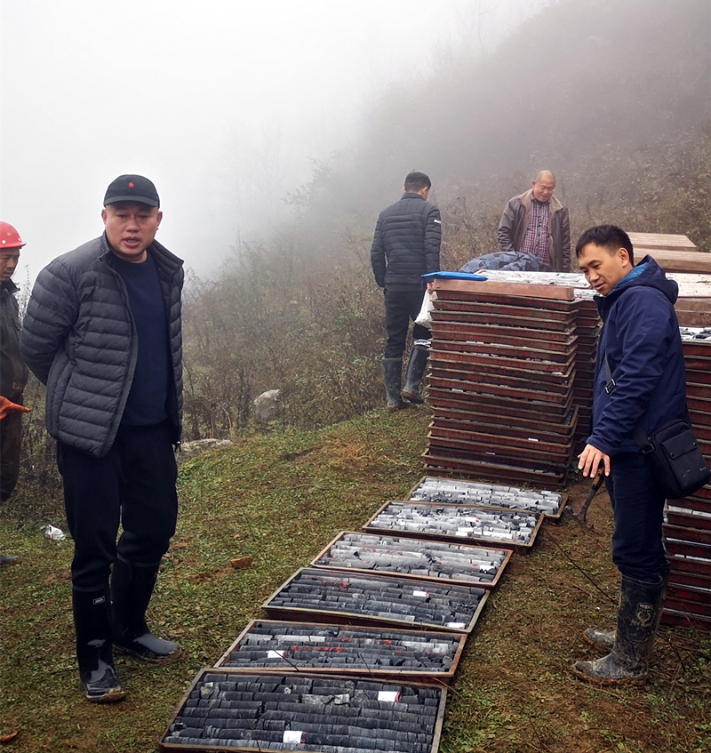 洛陽(yáng)開(kāi)元集團副總經(jīng)理張海濤蒞臨貴州開(kāi)元檢查指導工作