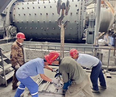 王家河選礦廠(chǎng) | 清涼護航戰高溫，多維發(fā)力保生產(chǎn)